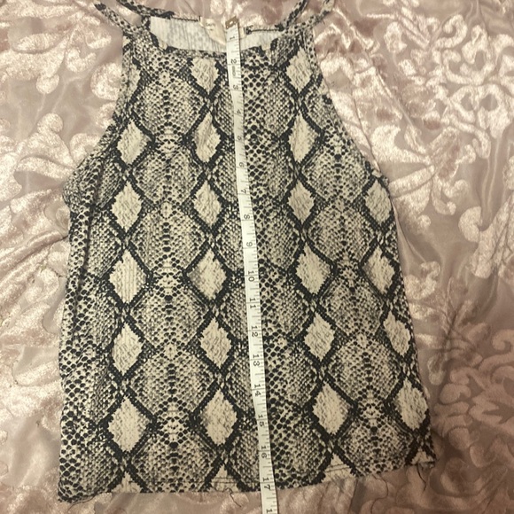 Caution to the Wind Women’s Small Snakeskin Pattern Halter Tank Crop Top - Picture 5 of 5